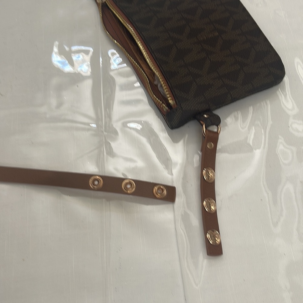 MICHAEL KORS NEW BELTED WALLET SIZE LARGE - Picture 6 of 7